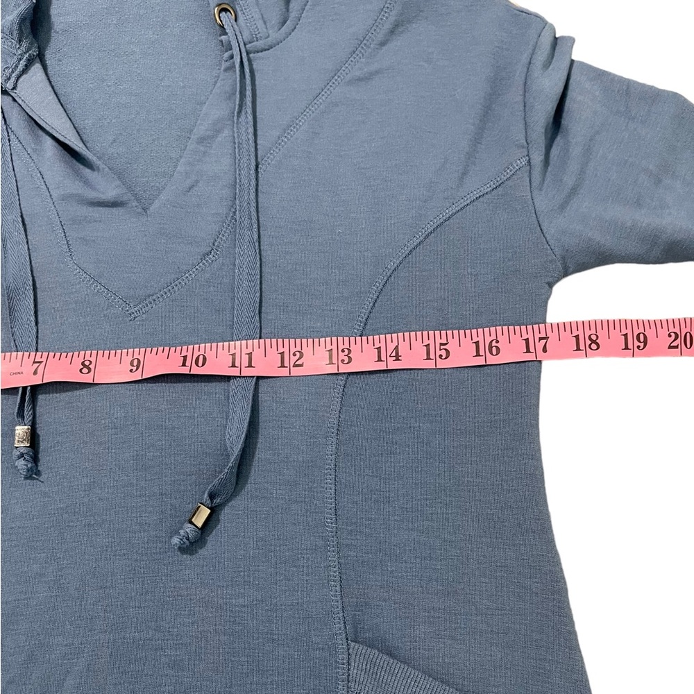 Cable & Cauge Blue Hooded Pullover Pockets Size Small Soft Material - Picture 8 of 8